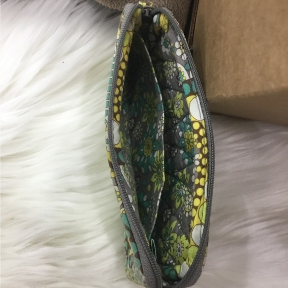 Vera Bradley larger wristlet green gray yellow turquoise brown - Picture 6 of 9